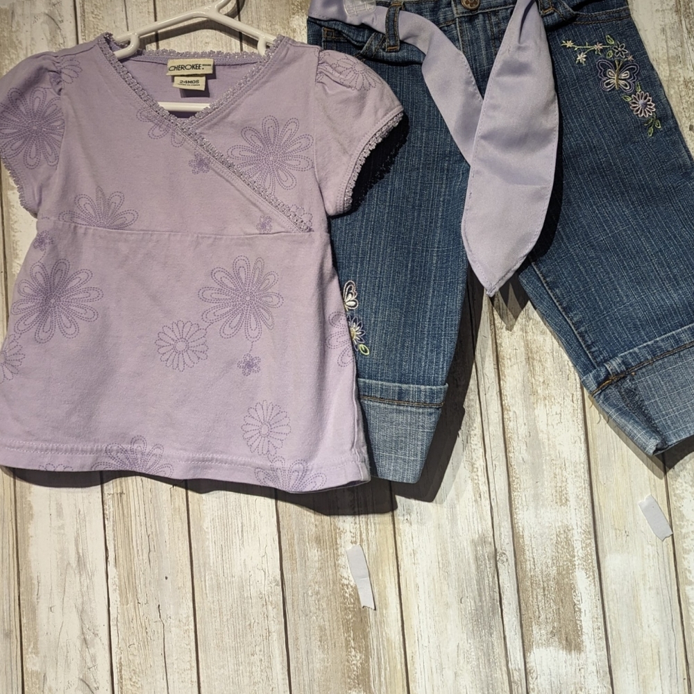 Cherokee 2 piece 24months toddlers girls top & bottom set.